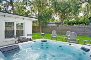 Rave Reviews for Waterway Views Spa Comfy Beds Bring Your Boat